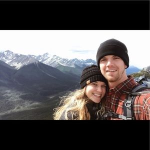 Meet your Posher, Emilee